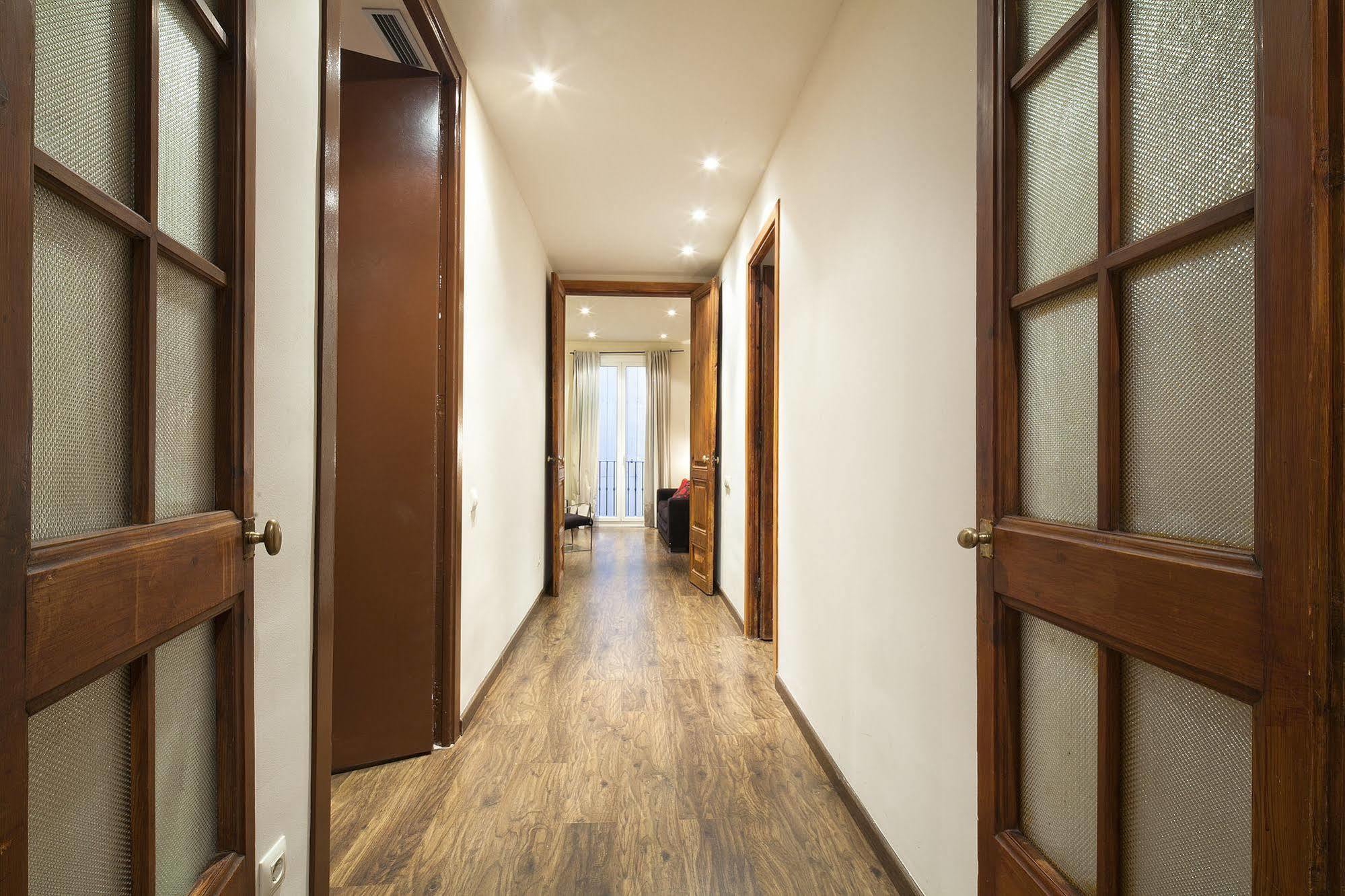 Aspasios Urquinaona Apartments Барселона Экстерьер фото